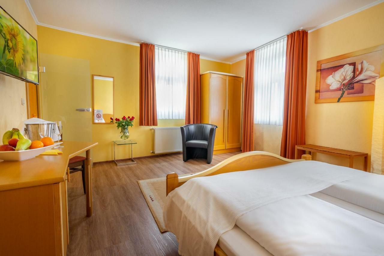 Goldener Pfropfenzieher Oberwesel Dış mekan fotoğraf